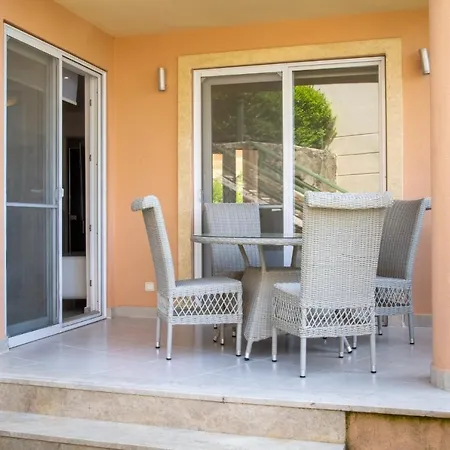 Lägenhet Comfortable Flat W Pool And Garden In Aydin *